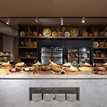 Liu Hotel