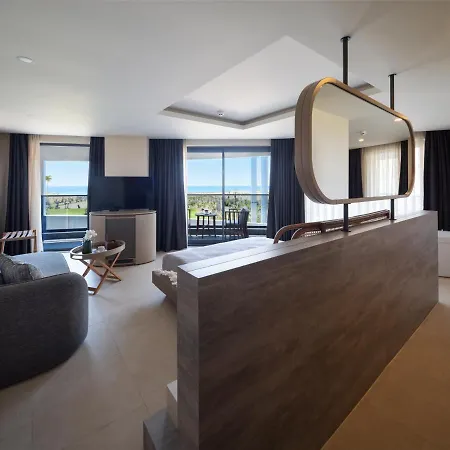 Liu Hotel